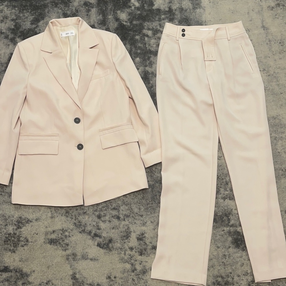 Mango Suit (ecru/off white color)